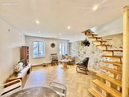 duplex 3 pièces 75 m²
