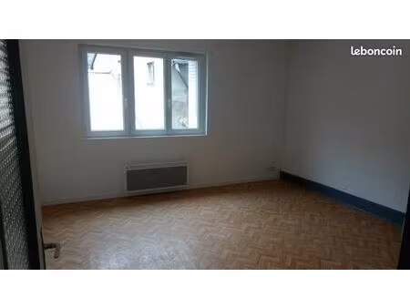 duplex 68 m² nantua centre