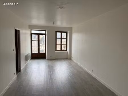 pontrieux – appartement lumineux de 80 m²