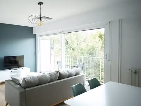 t2 renove avec parking