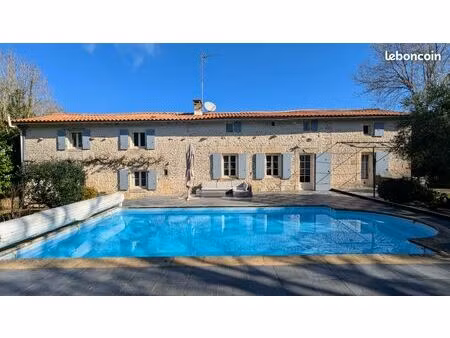 maison 7 pièces 172 m²