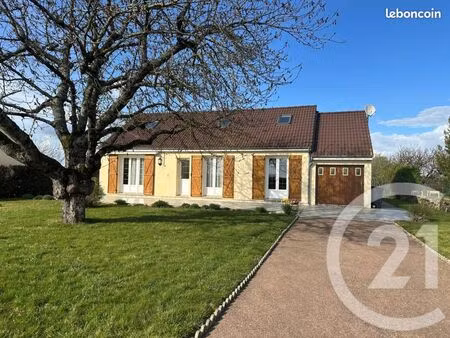 pavillon 5 pièces 100 m²
