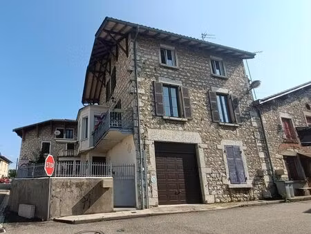 maison de village 115m²