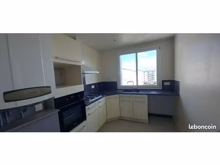 appartement 3 pièces  71m²  proche gare  balcon  cave