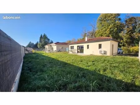 maison individuelle plain-pied neuve (2023) - 80 m² - 4 pièces avec garage et terrasse  te