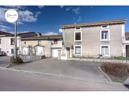 maison 3 pièces 82 m²