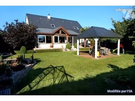 pavillon 5 pièces 136 m²