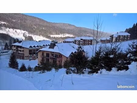 lélex - très beau studio-cabine