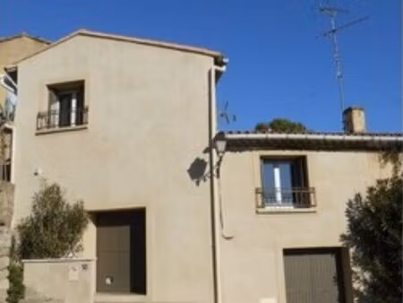 maison de village 3 chambres avec cour