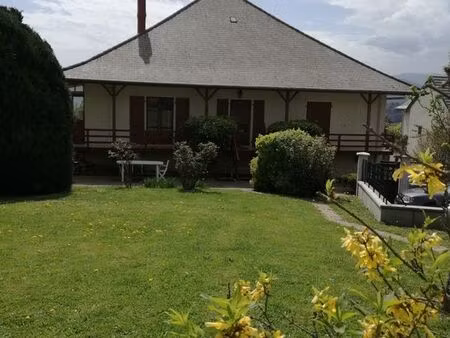 thusy maison jardin clos garage et places de parking