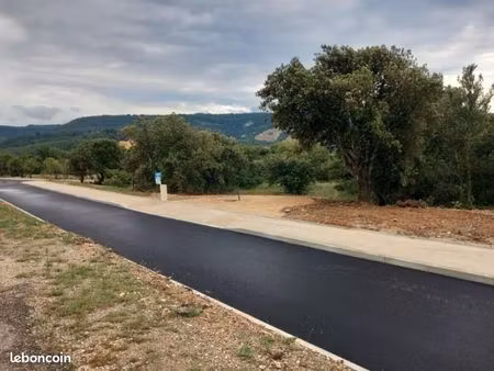 terrain 1 311 m² rustrel