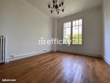 appartement 3 pièces 56 m²