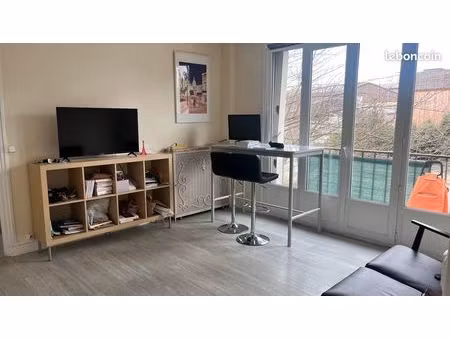 appart t3 - limite vincennes