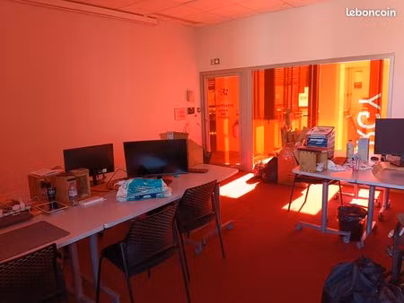 bureau 28m2 activité tertiaire