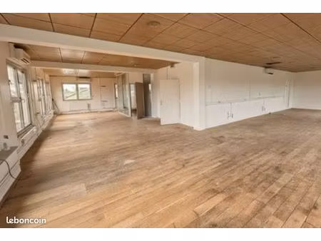 inconnu 194 m² champigny-sur-marne