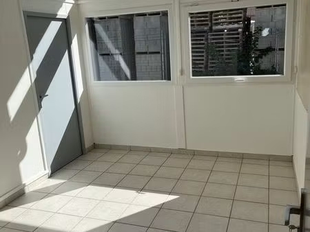 bureaux 12 m² ville-la-grand
