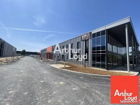 local d'activite 346 m² niort