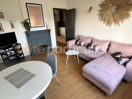 immeuble 4 pièces 80 m²