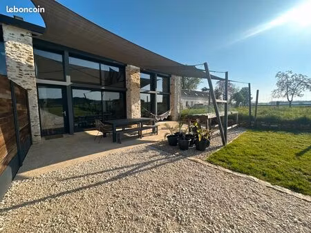 maison plain-pied longère type loft 160 m² – terrain 544 m² – dpe a