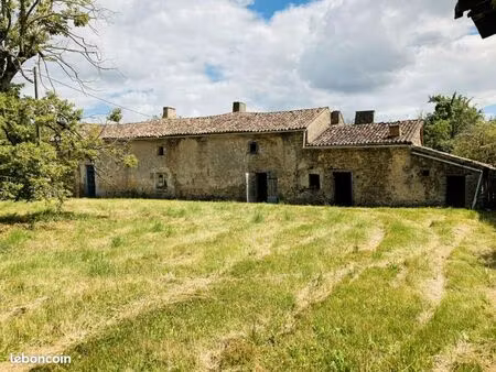 maison 2 pièces 90 m²