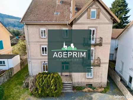 immeuble 18 pièces 374 m²