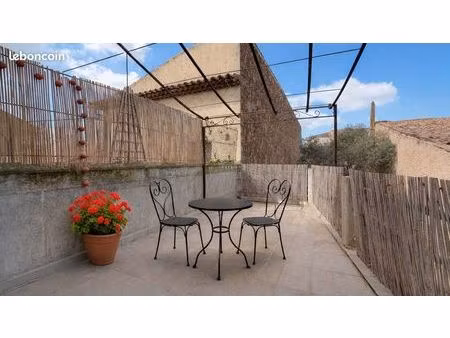 t3 / grand t2 de 57 m² avec place de parking