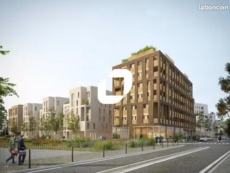 local commercial 600 m²