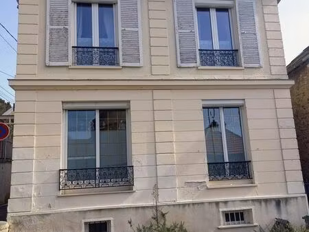 maison 6 pièces 161 m²