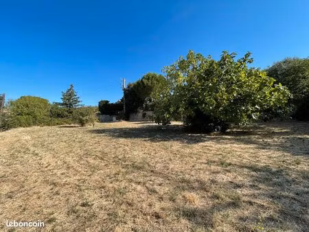 terrain luberon bonnieux a vendre