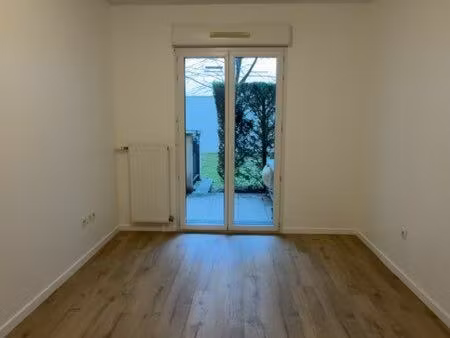appartement avec terrasse 150m de la gare
