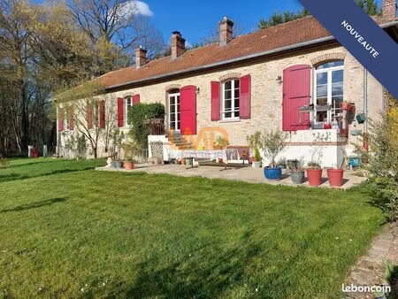 maison 4 pièces 140 m²