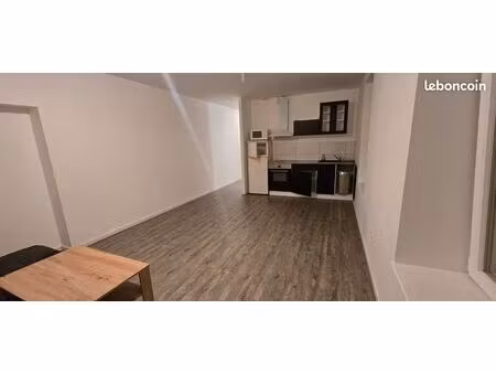 f2 à louer centre de golbey