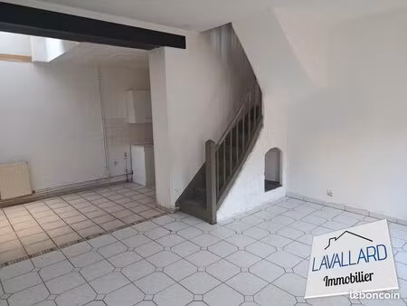 propriété 3 pièces 60 m²
