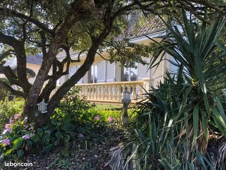 centre vivonne à pied …