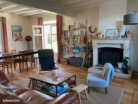 maison 7 pièces 140 m2 centre ville chauvigny