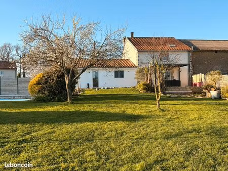 joile maison de hameau