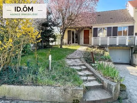 maison de 60m2 avec sous-sol total + dependance de 18m2