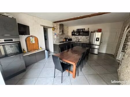vend maison 179m2