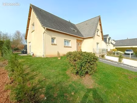 maison contemporaine aux beaux volumes