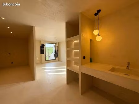 maison 6 pièces 150 m²