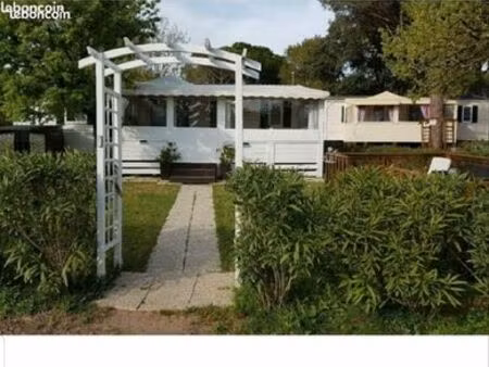 vend mobil-home irm 3 chambres parc oasis village