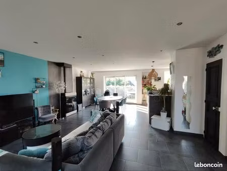 maison de village 100m2