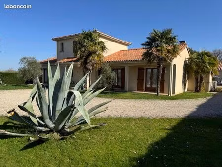 villa 5 pièces 175 m²