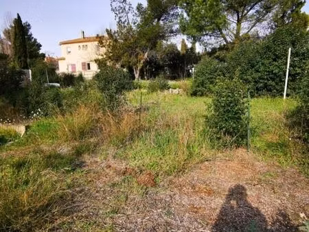 terrain 900 m² aubagne