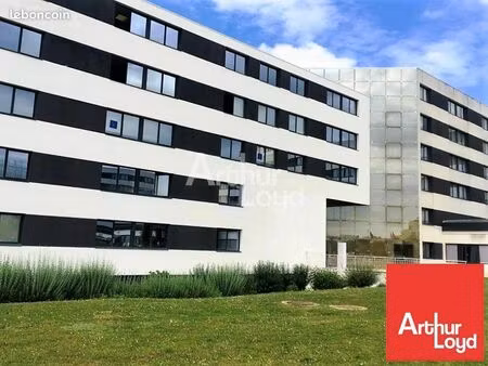 bureaux 51 m² chasseneuil du poitou