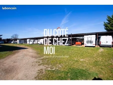 parking/box 1610 m² meximieux