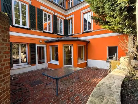 maison de ville 7 pièces 262 m²
