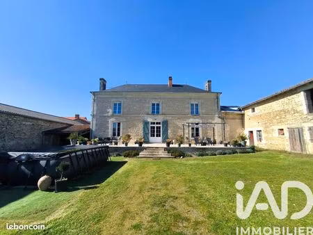 maison 5 pièces 160 m²