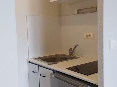 a louer t2 poitiers pierre levee