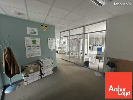 bureaux 317 m² poitiers